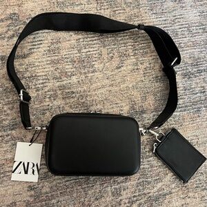 Zara Cross Body Hard Sided Camera Bag